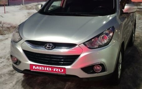 Hyundai ix35 I рестайлинг, 2012 год, 1 200 000 рублей, 1 фотография