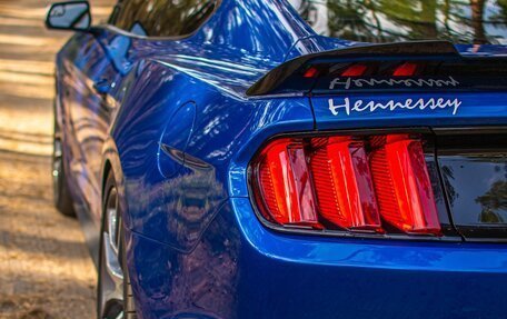 Ford Mustang VI рестайлинг, 2017 год, 5 200 000 рублей, 21 фотография