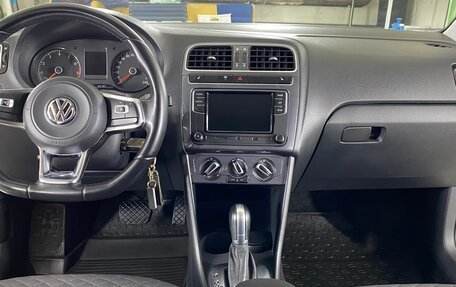 Volkswagen Polo VI (EU Market), 2019 год, 1 250 000 рублей, 13 фотография