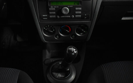 Ford Fusion I, 2006 год, 390 000 рублей, 17 фотография