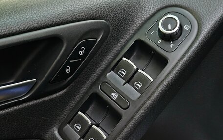 Volkswagen Golf R VII, 2012 год, 1 780 000 рублей, 17 фотография