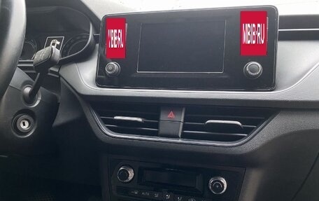 Skoda Rapid II, 2021 год, 1 760 000 рублей, 10 фотография