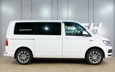 Volkswagen Caravelle T6 рестайлинг, 2016 год, 2 249 000 рублей, 5 фотография