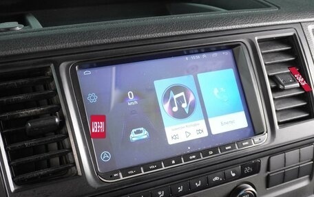 Volkswagen Caravelle T6 рестайлинг, 2016 год, 2 249 000 рублей, 14 фотография