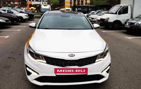 KIA Optima IV, 2019 год, 2 500 000 рублей, 3 фотография