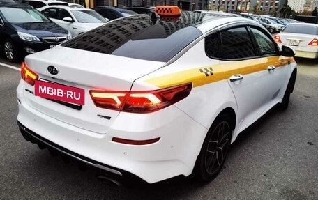 KIA Optima IV, 2019 год, 2 500 000 рублей, 24 фотография