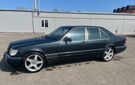 Mercedes-Benz S-Класс, 1996 год, 750 000 рублей, 2 фотография