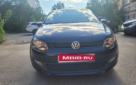 Volkswagen Polo VI (EU Market), 2010 год, 800 000 рублей, 1 фотография