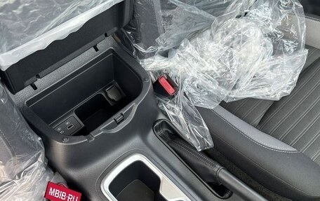 Nissan Navara (Frontier), 2023 год, 2 500 000 рублей, 12 фотография