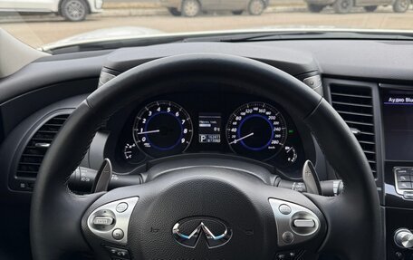 Infiniti QX70, 2013 год, 2 500 000 рублей, 4 фотография
