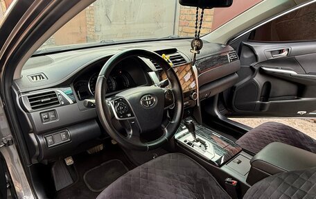 Toyota Camry, 2013 год, 1 730 000 рублей, 6 фотография
