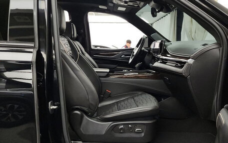 Cadillac Escalade V, 2023 год, 12 333 076 рублей, 14 фотография