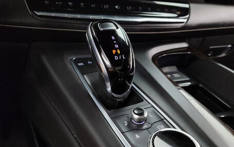 Cadillac Escalade V, 2023 год, 12 333 076 рублей, 16 фотография