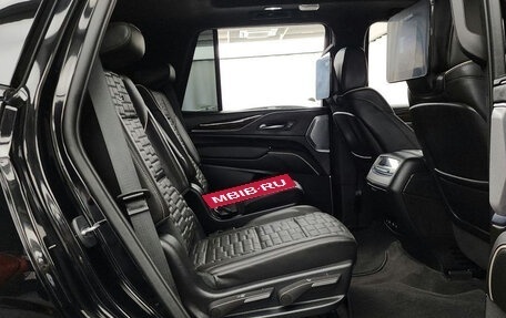Cadillac Escalade V, 2023 год, 12 333 076 рублей, 13 фотография