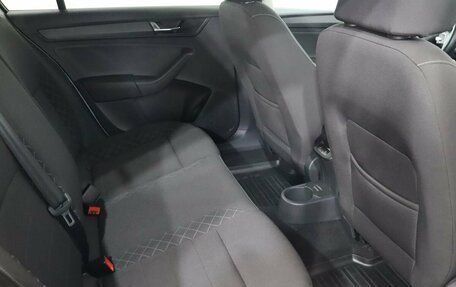 Skoda Rapid I, 2020 год, 1 596 000 рублей, 23 фотография