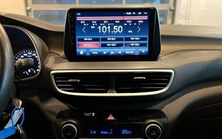 Hyundai Tucson III, 2019 год, 2 690 000 рублей, 13 фотография