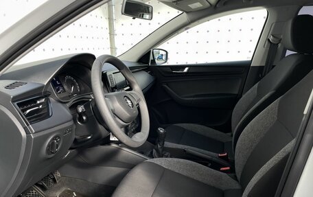 Skoda Rapid II, 2021 год, 1 615 000 рублей, 11 фотография