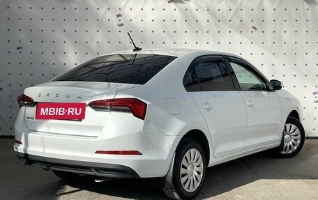 Skoda Rapid II, 2021 год, 1 615 000 рублей, 4 фотография