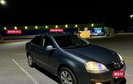 Volkswagen Jetta VI, 2009 год, 725 000 рублей, 5 фотография