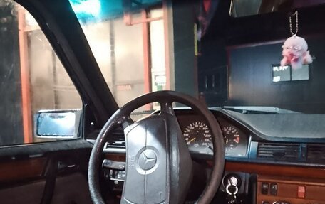 Mercedes-Benz W124, 1990 год, 110 000 рублей, 6 фотография