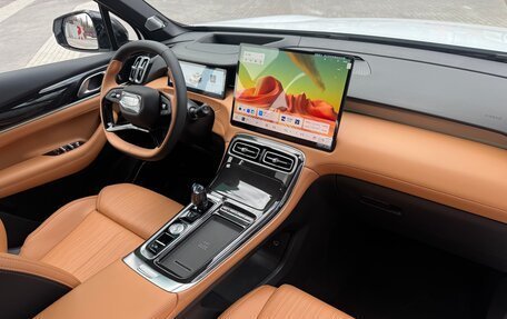 Geely Atlas, 2025 год, 2 490 000 рублей, 16 фотография