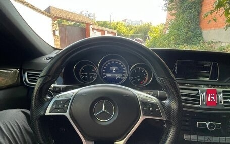 Mercedes-Benz E-Класс, 2014 год, 1 590 000 рублей, 5 фотография