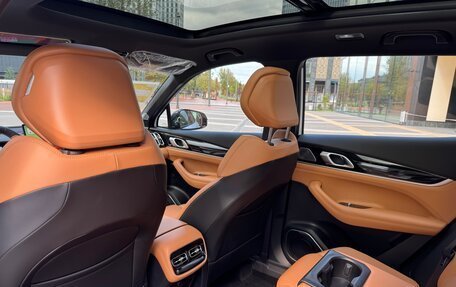 Geely Atlas, 2025 год, 2 490 000 рублей, 30 фотография