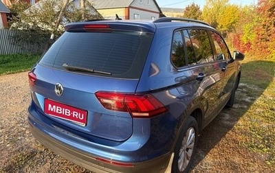 Volkswagen Tiguan II, 2020 год, 2 700 000 рублей, 1 фотография