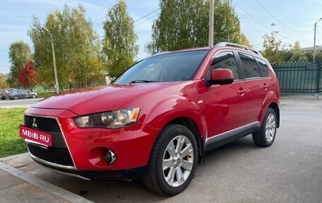 Mitsubishi Outlander III рестайлинг 3, 2007 год, 1 100 000 рублей, 5 фотография