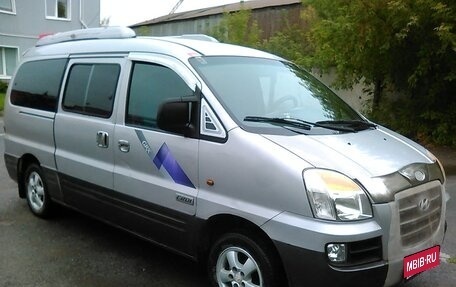 Hyundai Starex I рестайлинг, 2006 год, 750 000 рублей, 1 фотография