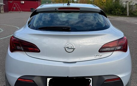 Opel Astra J, 2014 год, 1 000 000 рублей, 4 фотография