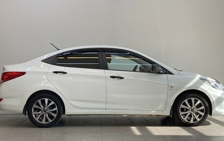 Hyundai Solaris II рестайлинг, 2013 год, 550 000 рублей, 4 фотография