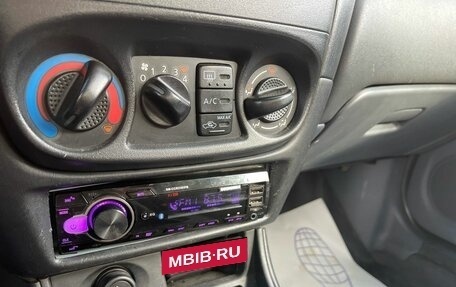 Nissan Almera, 2004 год, 319 000 рублей, 10 фотография