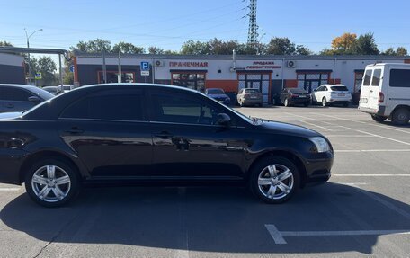 Toyota Avensis III рестайлинг, 2004 год, 830 000 рублей, 5 фотография