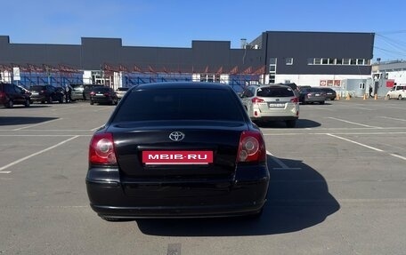 Toyota Avensis III рестайлинг, 2004 год, 830 000 рублей, 8 фотография