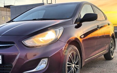 Hyundai Solaris II рестайлинг, 2011 год, 548 700 рублей, 7 фотография