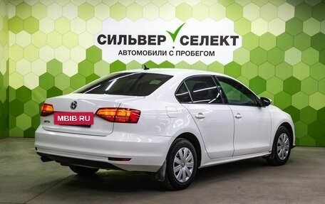 Volkswagen Jetta VI, 2015 год, 1 180 000 рублей, 2 фотография