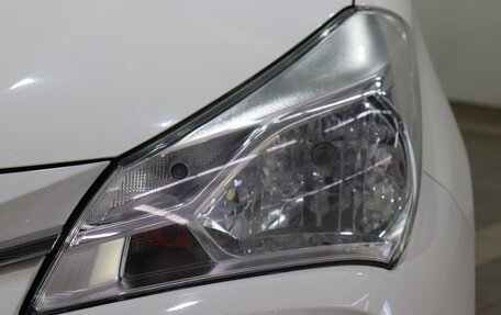 Toyota Vitz, 2018 год, 910 000 рублей, 8 фотография