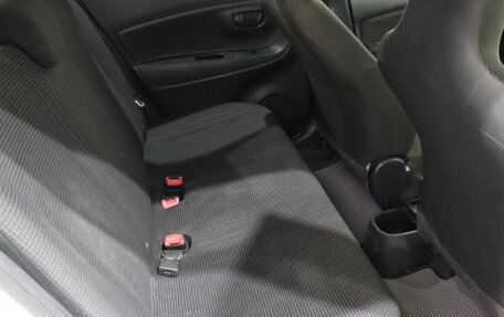 Toyota Vitz, 2018 год, 910 000 рублей, 17 фотография