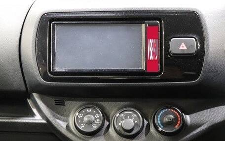 Toyota Vitz, 2018 год, 910 000 рублей, 15 фотография