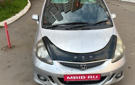 Honda Fit III, 2001 год, 355 000 рублей, 2 фотография