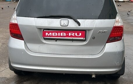 Honda Fit III, 2001 год, 355 000 рублей, 9 фотография