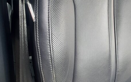 Audi A8, 2011 год, 1 375 000 рублей, 21 фотография