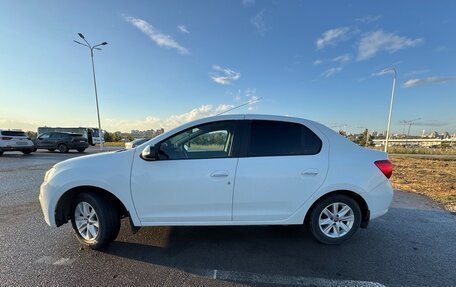 Renault Logan II, 2018 год, 875 000 рублей, 5 фотография