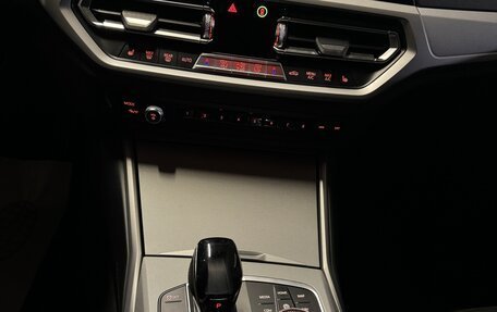BMW 3 серия, 2019 год, 2 700 000 рублей, 18 фотография