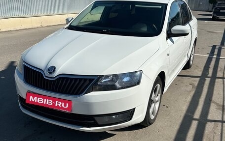 Skoda Rapid I, 2014 год, 870 000 рублей, 2 фотография