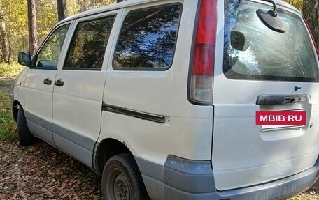 Toyota Town Ace III, 2000 год, 350 000 рублей, 2 фотография