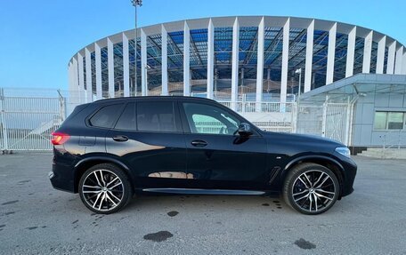 BMW X5, 2019 год, 4 950 000 рублей, 3 фотография