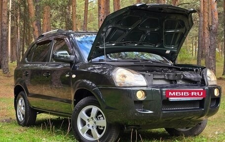 Hyundai Tucson III, 2006 год, 854 000 рублей, 10 фотография