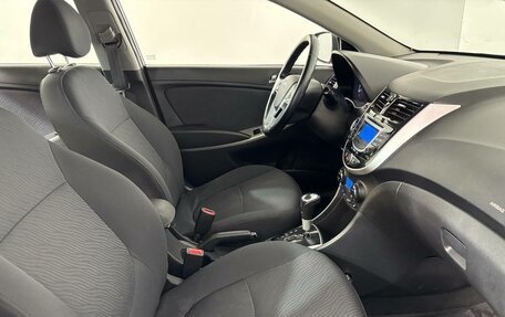 Hyundai Solaris II рестайлинг, 2011 год, 619 000 рублей, 11 фотография